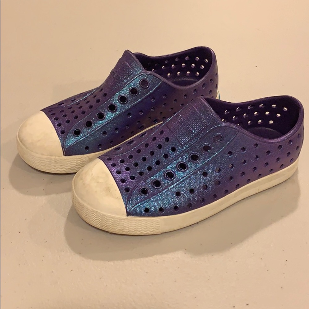 Girls purple sparkle natives